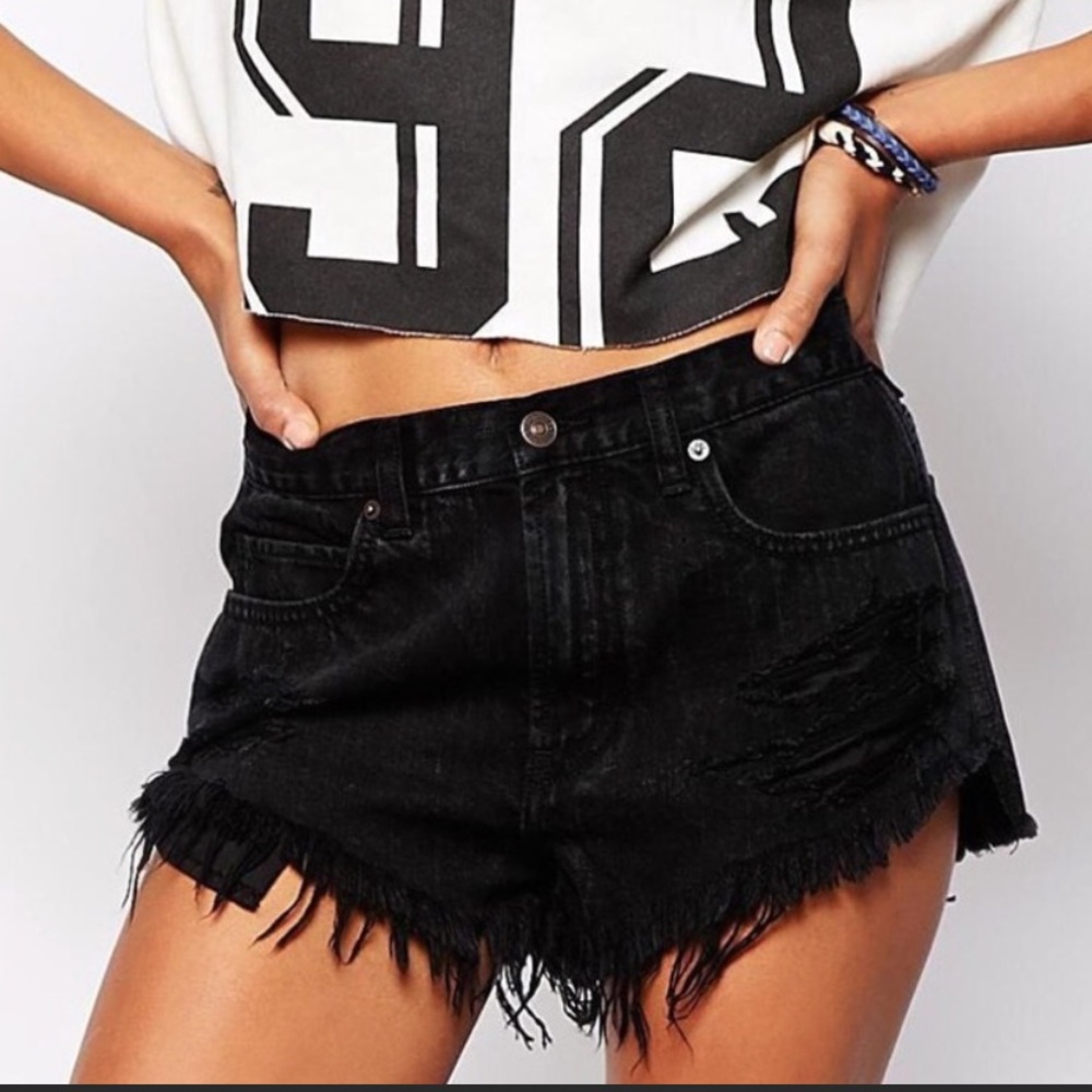 NWOT Abercrombie & Fitch high waisted shorts sz 4